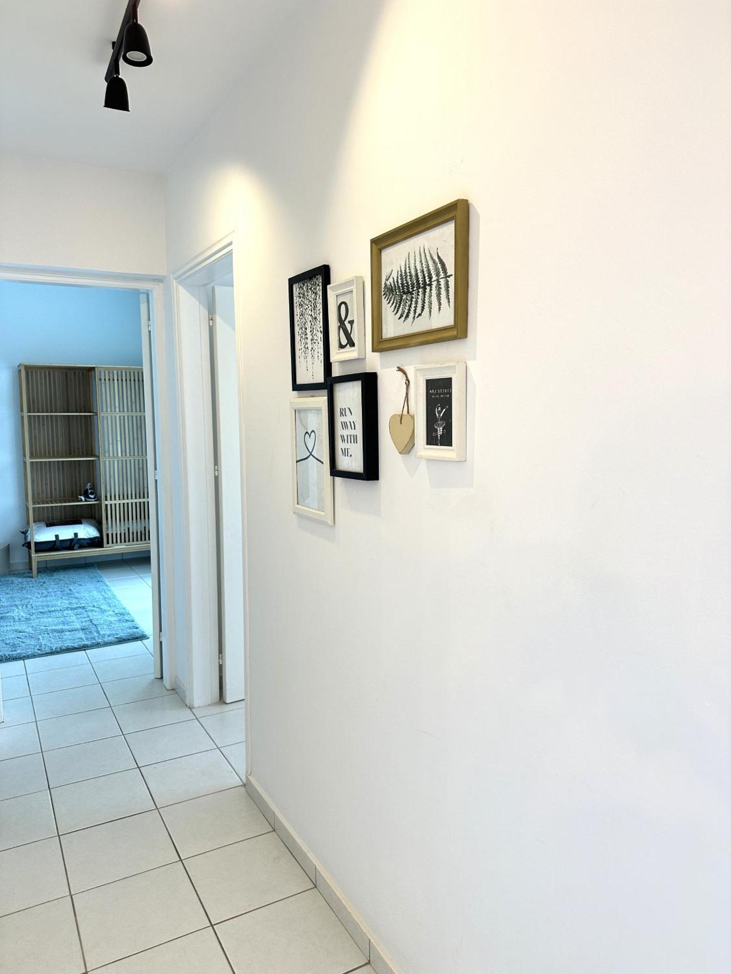 H&O Golden Sun Suite Paphos Extérieur photo
