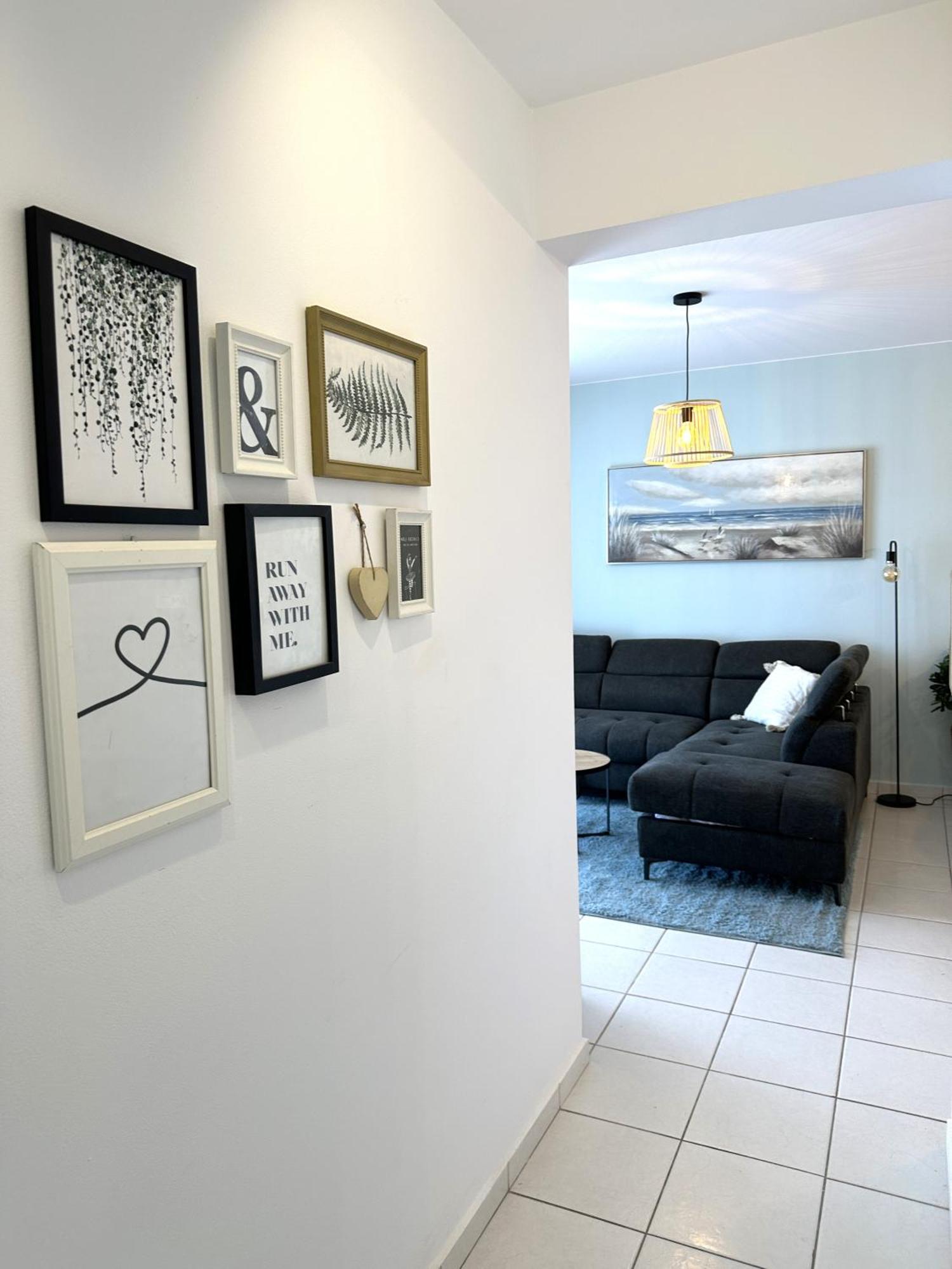 H&O Golden Sun Suite Paphos Extérieur photo