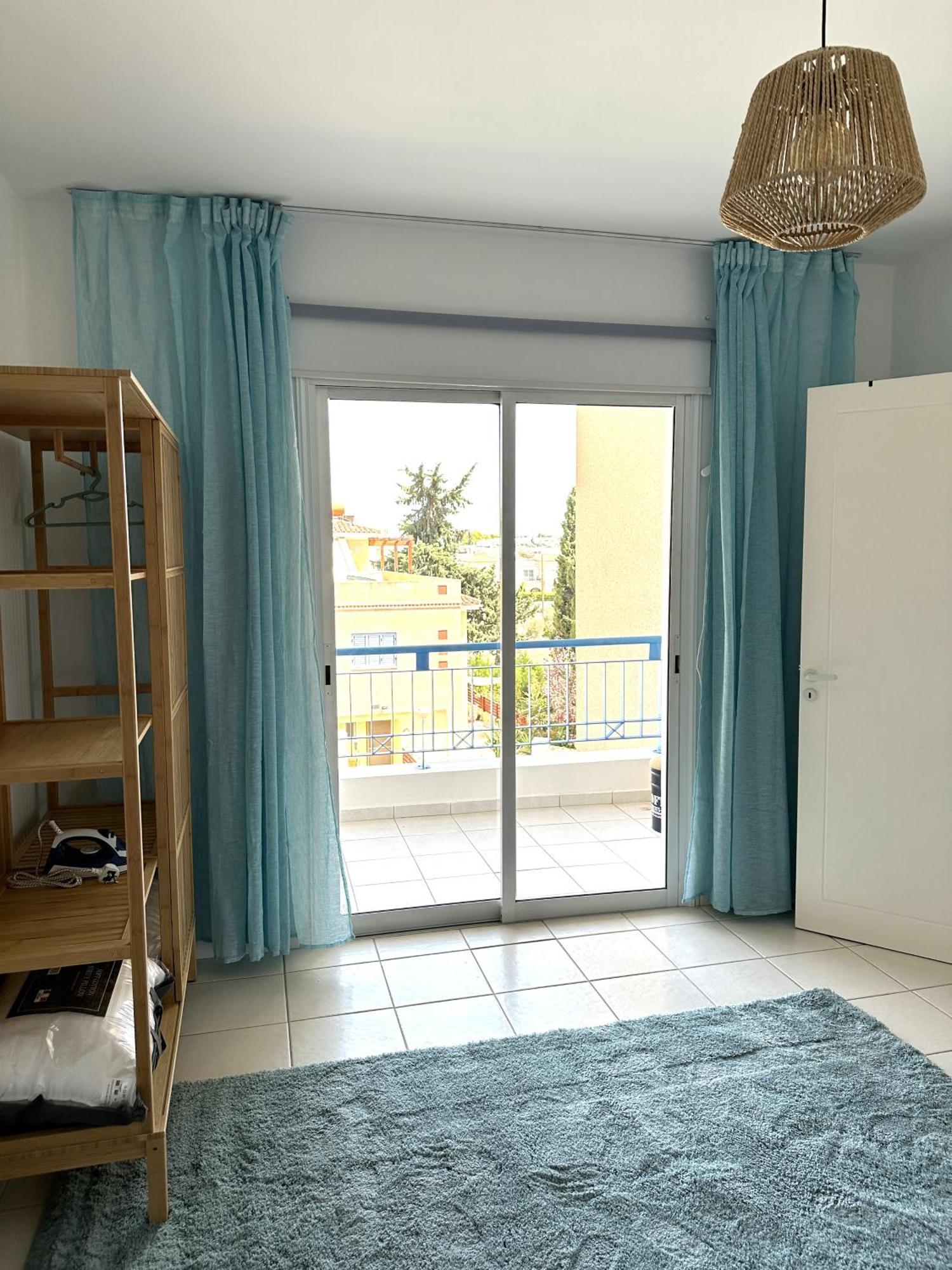 H&O Golden Sun Suite Paphos Extérieur photo